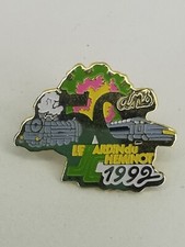 Pin's vintage pins Collector