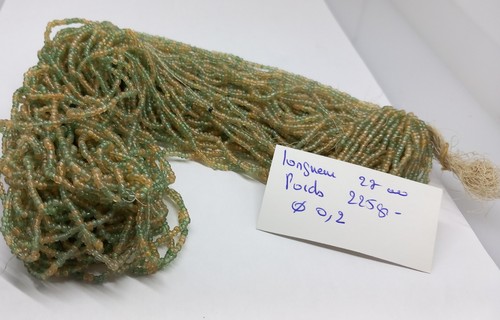 Echeveau anciennes perles - d'anciennes,