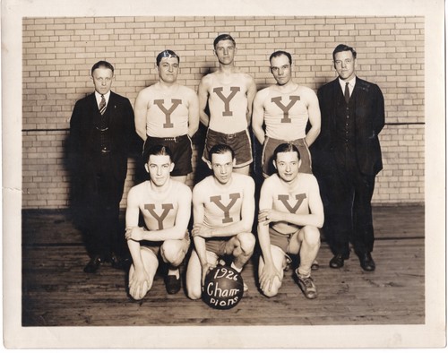 Vintage photo basketball - photo,