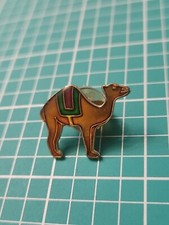 Vtg 🐫 Camel Gold Tone Lapel