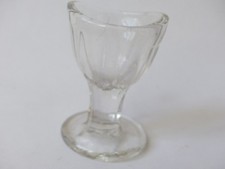 Ancien rince oeil - oeillère optique médecine (27455)