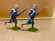 QUIRALU COFALU LOT DE 2 SOLDATS COURANT FUSIL A LA MAIN en plomb marqué BF