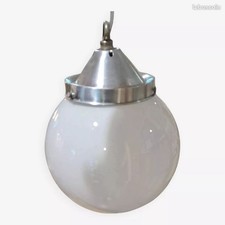 Suspension globe en opaline de