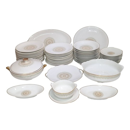 Grand service table - grand,