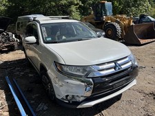 Fender MITSUBISHI OUTLANDER