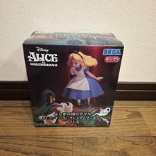 Figurine Disney Alice au pays