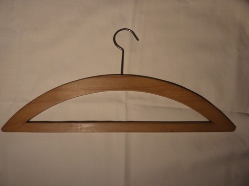 Cintres bois pour - cintres,