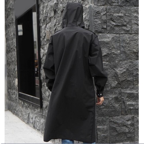 Veste pluie capuche - à,