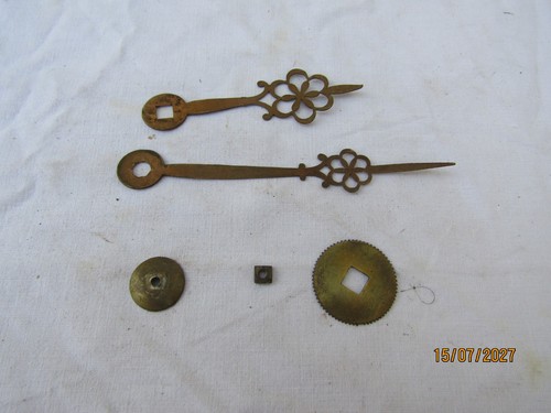 Ancienne paire d - ...ancienne,