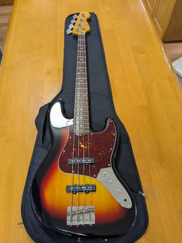 Squier jazzbass classic vibe - jazzbass,
