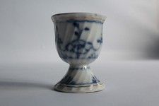 Ancien coquetier porcelaine bleue et blanche Thuringe Allemagne (55679)