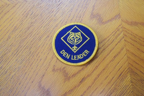 Boy scout den leader patch - leader,