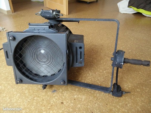 Gros projecteur eclairage - gros,