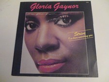 45 Tours GLORIA GAYNOR Strive , I've been watching you 998