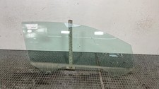 Vitre avant droit VOLKSWAGEN POLO 5 PHASE 1 6R3845202