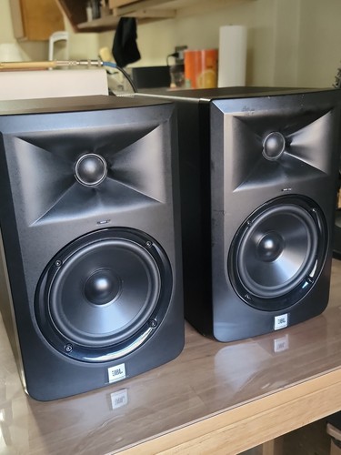 Pair jbl lsr305 - lsr305, series
