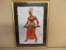  BELLE PEINTURE BATIK SUR TISSUS , ART AFRICAIN  BIEN ENCADREE