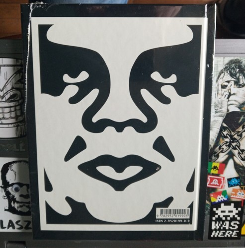 Obey giant urban - giant,