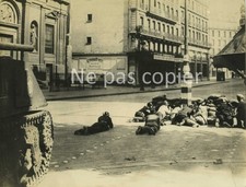 LIBERATION de PARIS 1944 chars rue du Temple des tirs photo 17 x 23 cm WWII FFI