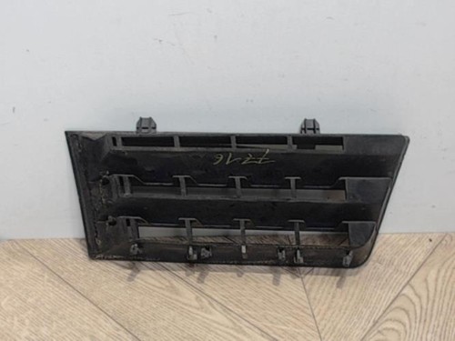 Grille calandre gauche - grille,