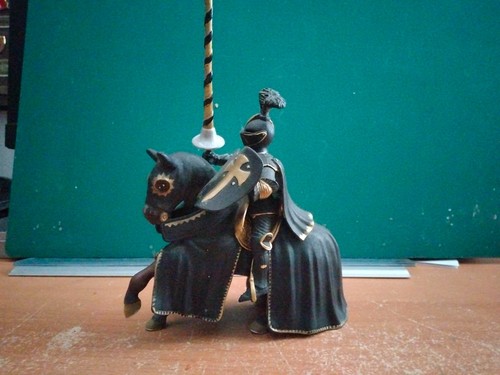Chevalier noir lance - noir,
