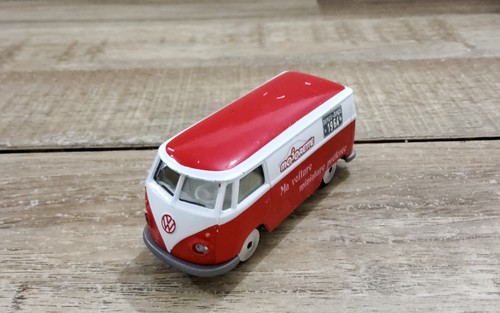 Volkswagen combi hot wheels - hot,