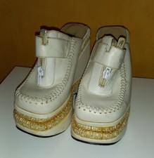 CHAUSSURES PLATEFORME BEIGE