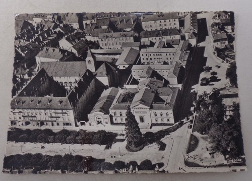 Lons saunier place - saunier,
