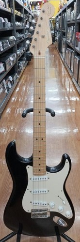 Guitare électrique fender - guitare,