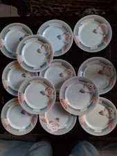 12 ASSIETTES TERRE DE FER