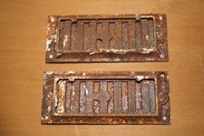 LOt de 2 ancienne grilles aération, mur, cheminée