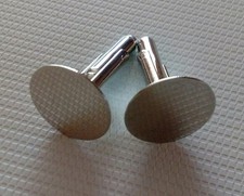 1 paire de boutons de