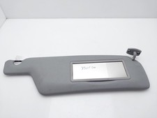 95667904FKZ pare-soleil droit