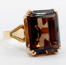 Bague cocktail vintage or rose 18k quartz fumé 11,40 carats (circa 1970)