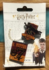 Set 2 Brooch Broches Badge