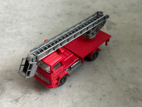 Wiking mercedes benz - mercedes-benz, lps