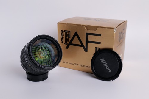 Mint box nikon af nikkor - w/box],