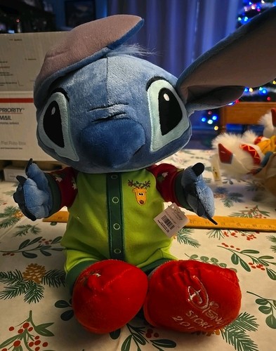 Disney store stitch 2011 - disney,