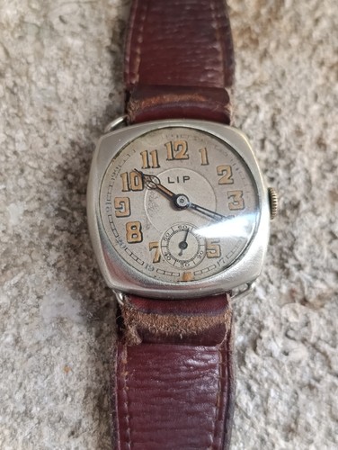 Montre lip ancienne - lip,