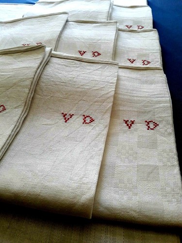 N03 anciennes serviettes - 11,
