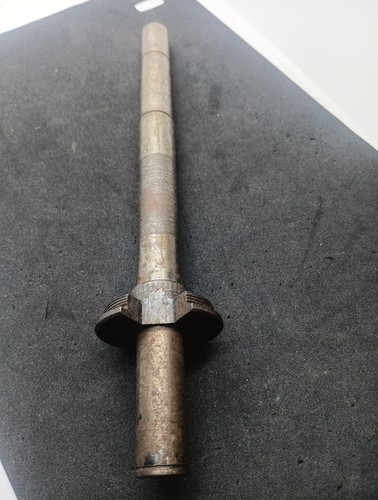 Axe pédalier motobecane 18118 - pédalier,