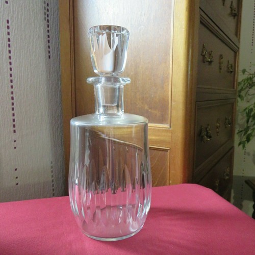 Carafe cristal de baccarat - ,