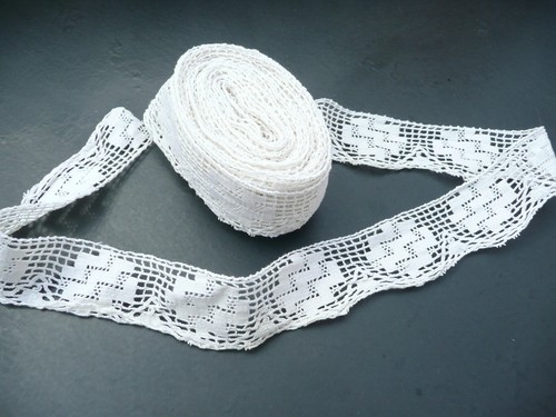 Dentelle ancienne en coton - ,