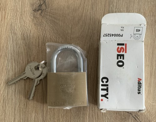 Iseo cadenas city avec - iseo,