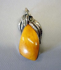 Pendentif ET broche Art Nouveau argent massif et ambre Baltique butterscotch