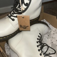Brand New & un-worn Doc
