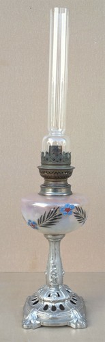 Ancienne lampe pétrole - lampe,