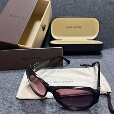 Lunettes de soleil femme LOUIS