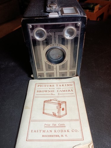 Vintage kodak brownie junior - kodak,