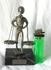 Figurine étain ? pécheur avec ses deux paniers EL CENACHERO MALAGA 13 cm tbe